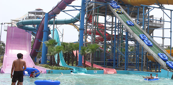 Worlds of Wonder Water Park Images